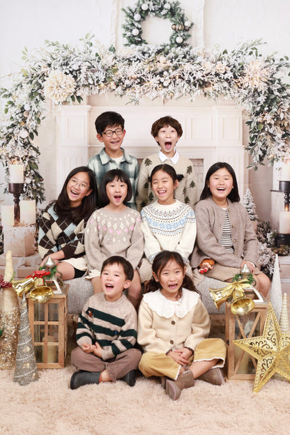 Room Infinity (Switchable Christmas Theme)